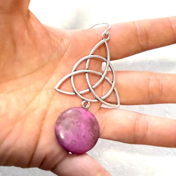 2/$20, Viva Magenta Agate Celtic Trinity Sterling Silver Dangle Earrings - Picture 8 of 9